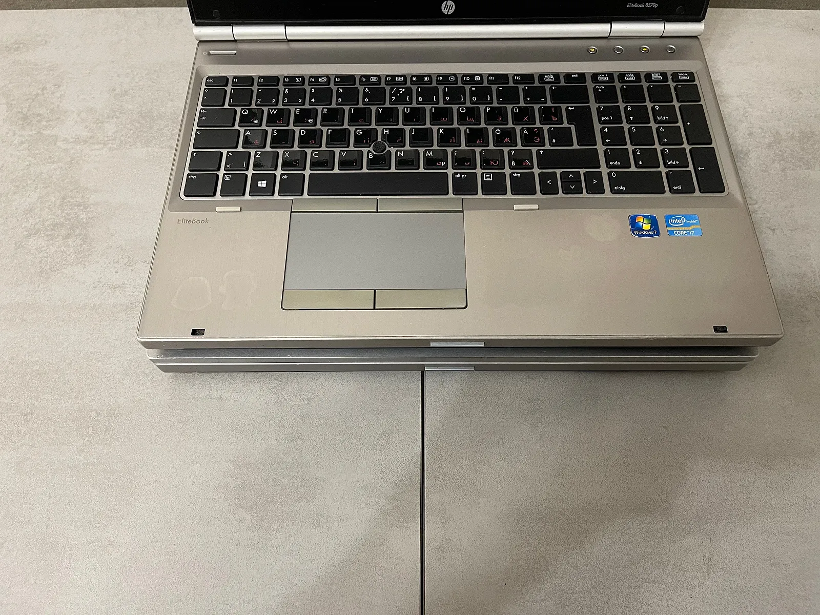 Ноутбук HP EliteBook 8570p, 15,6" HD+, i7-3740QM, 8GB, 120GB SSD, AMD Radeon 7570M, фото №4 Ноутбук HP EliteBook 8570p, 15,6" HD+, i7-3740QM, 8GB, 120GB SSD, AMD Radeon 7570M, фото №4