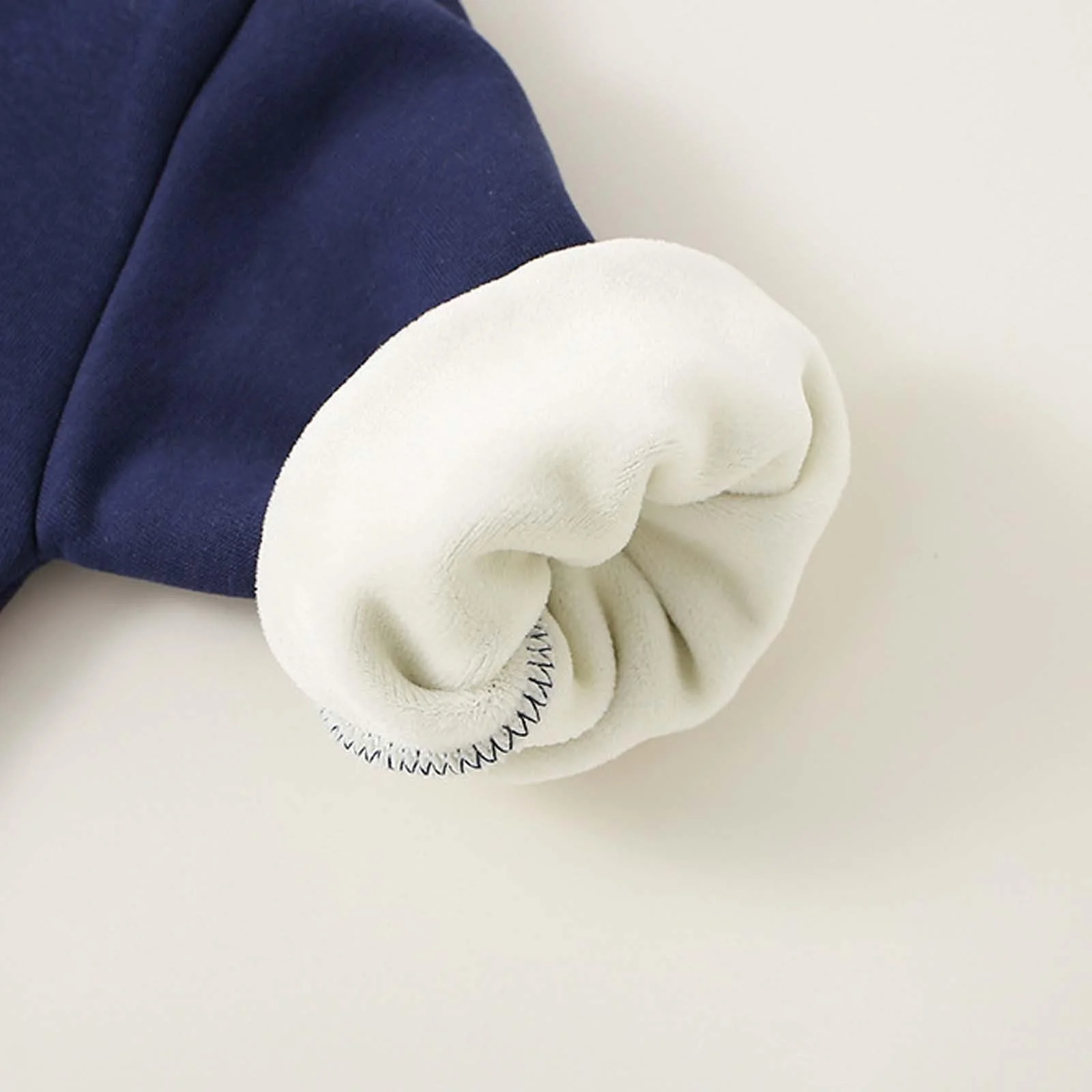 Пуловер для девочки - Пуловер с длинными рукавами и круглым вырезом, мягкий повседневный свитшот для ежедневной носки, удобный детский верх из приятной ткани для школы и досуга, фото №4