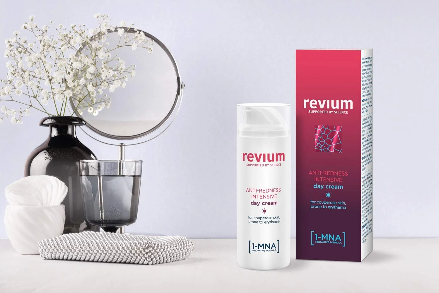Денний крем Rosacea Anti-Redness Intensive для шкіри схильної до еритеми та еритрозу з фільтрами UVA та UVB, молекулою 1-MNA, екстрактом червоних водоростей коралового моху та ацеролою, фото №5 Денний крем Rosacea Anti-Redness Intensive для шкіри схильної до еритеми та еритрозу з фільтрами UVA та UVB, молекулою 1-MNA, екстрактом червоних водоростей коралового моху та ацеролою, фото №5