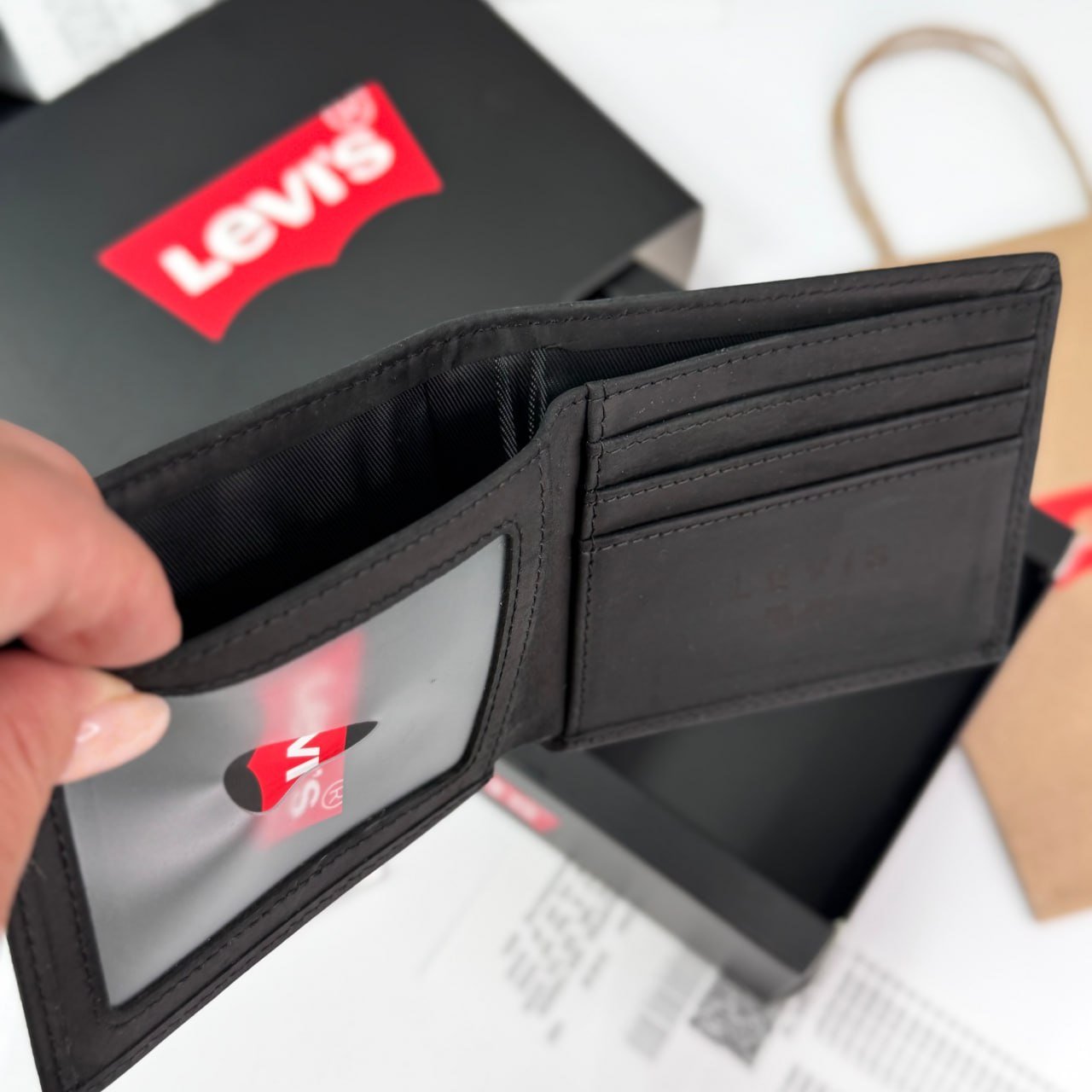 Мужской подарочный набор ремень и кошелек из натуральной кожи Levis, фото №6