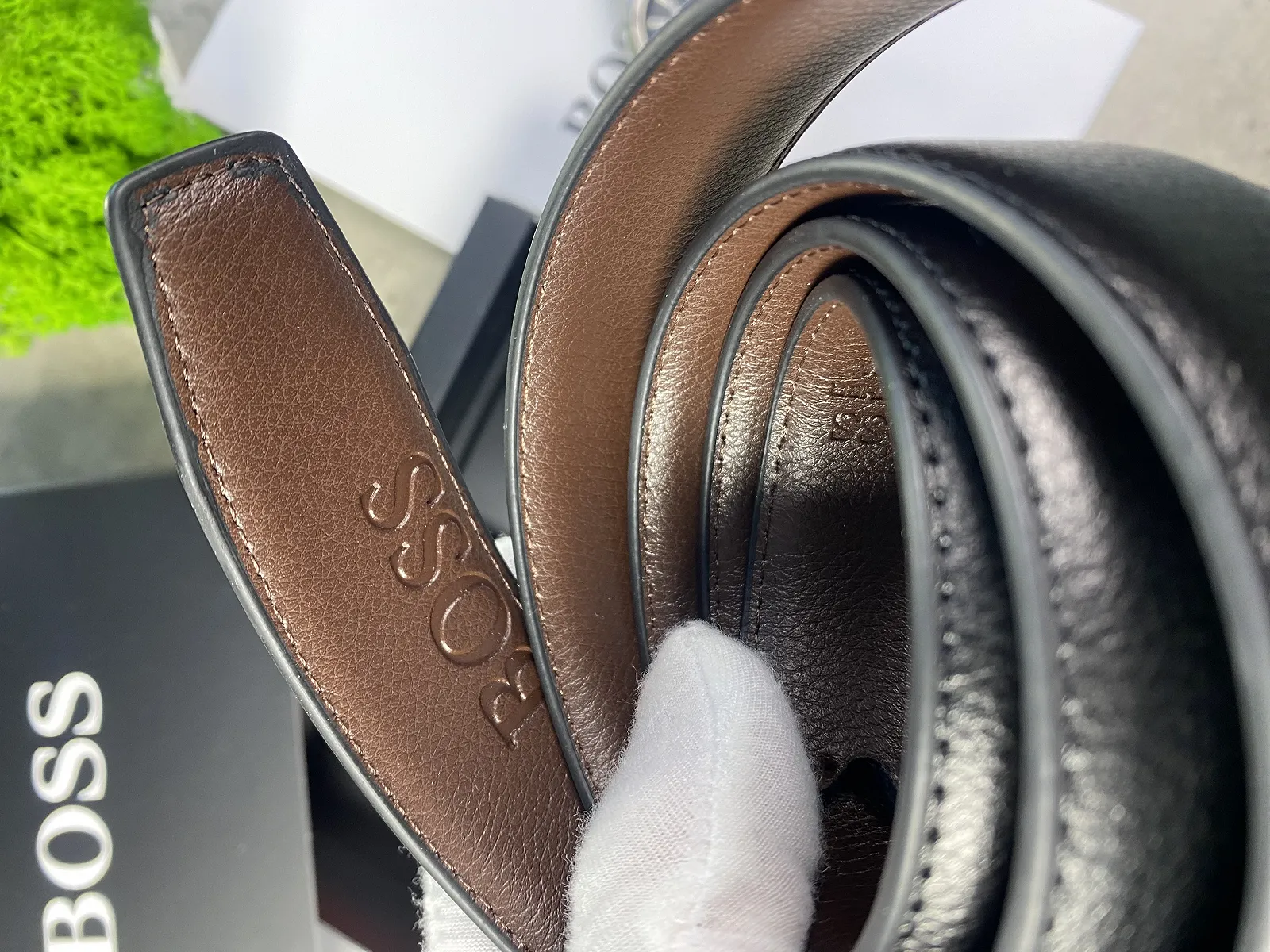 Подарочный набор с кожаным ремнем Boss с двумя сменными пряжками Босс, фото №11