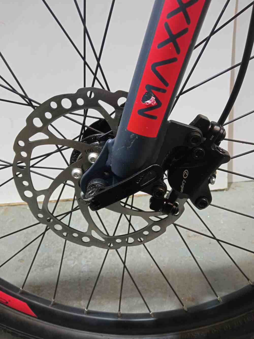 Велосипеди для дорослих і дітей MaxxPro Coyote 24 Black-Red, фото №15 Велосипеди для дорослих і дітей MaxxPro Coyote 24 Black-Red, фото №15