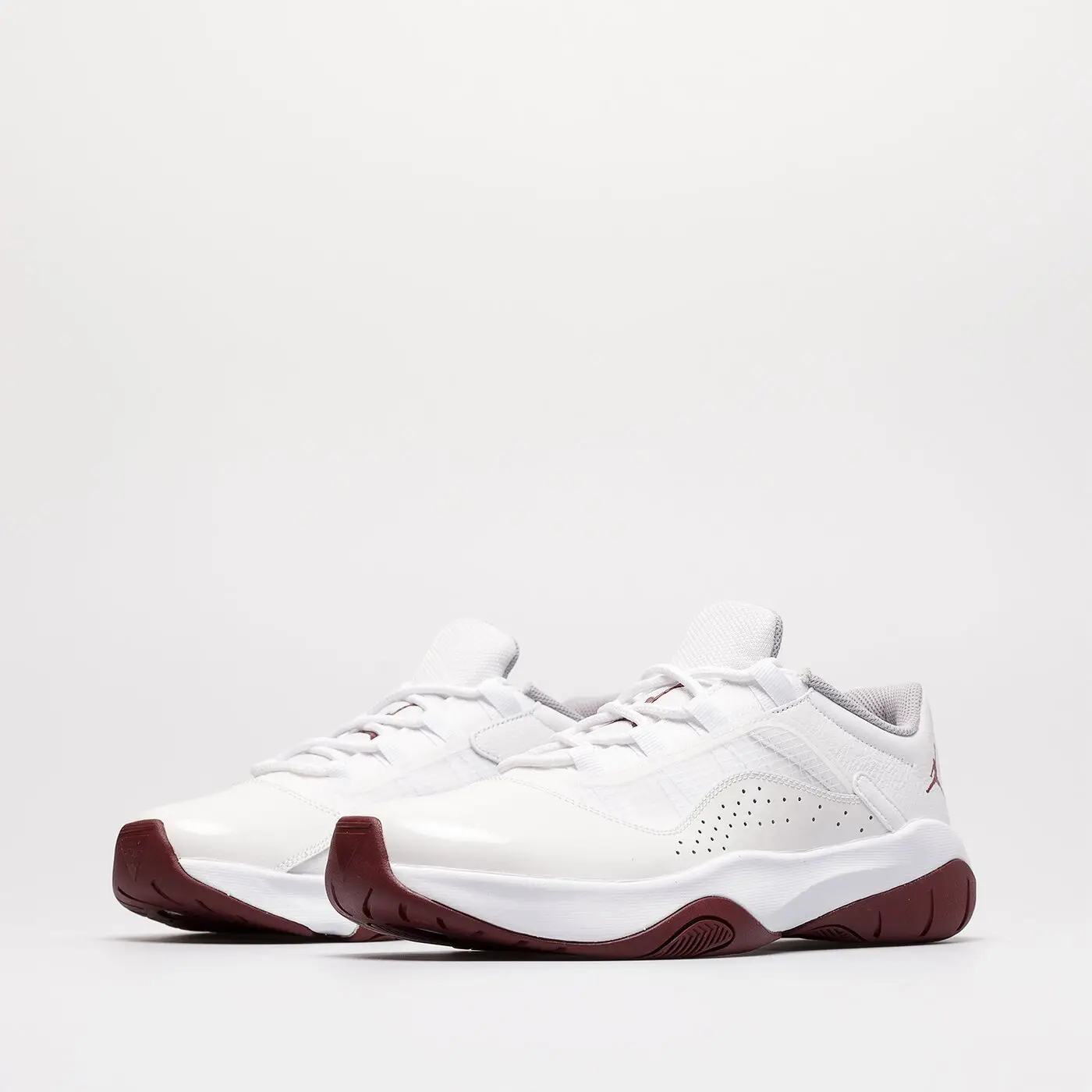 Кроссовки AIR JORDAN 11 CMFT LOW Размер 41, фото №2