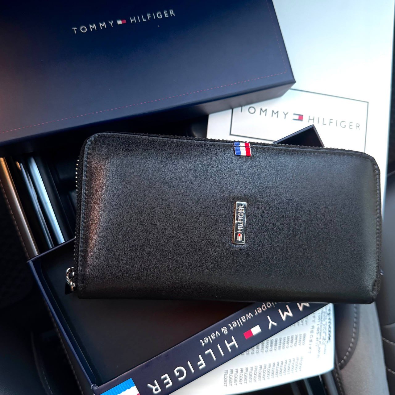 Чоловічий шкіряний гаманець на блискавці Tommy Hilfiger Томмі Хілфігер, фото №6 Чоловічий шкіряний гаманець на блискавці Tommy Hilfiger Томмі Хілфігер, фото №6