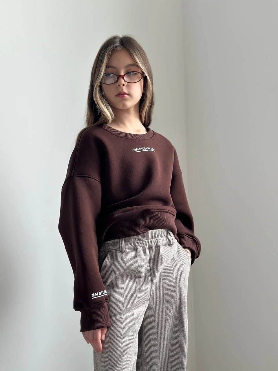 Стильний світшот - шоколад, беж та молочний - від 140 см до 164 см, фото №4