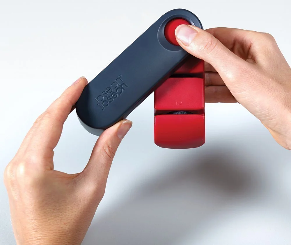 Складане ручне точило для ножів Joseph Joseph Rota з нековзною основою Red, фото №4