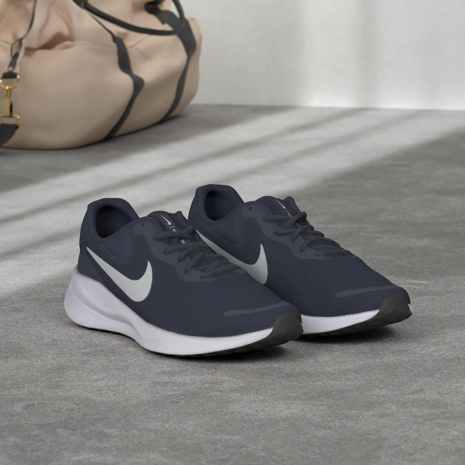 Кросівки чоловічі Nike Revolution 7, фото №4
