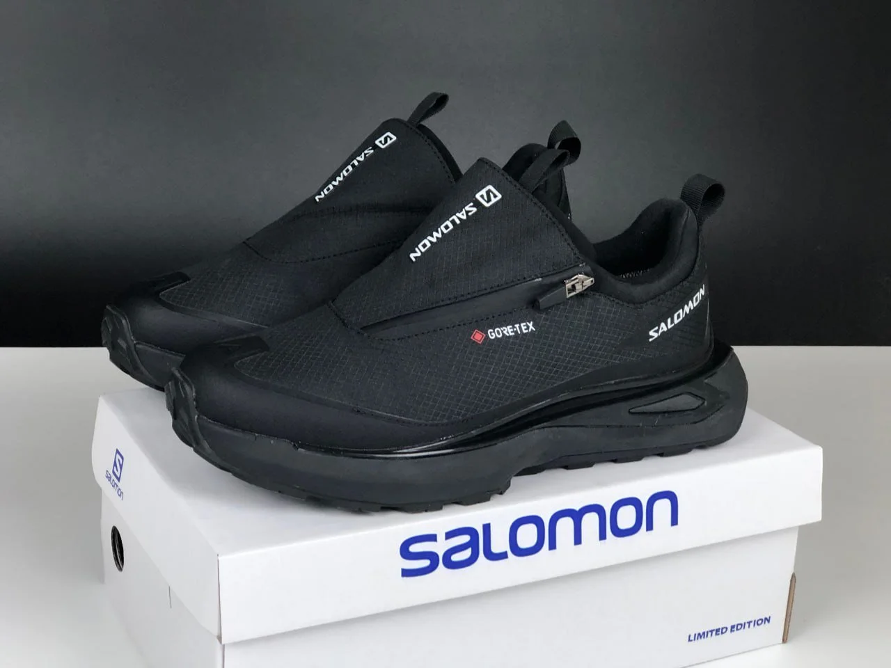 Чоловічі термо кросівки Salomon Odyssey Gore-Tex чорні осінь зима, фото №1 Чоловічі термо кросівки Salomon Odyssey Gore-Tex чорні осінь зима, фото №1