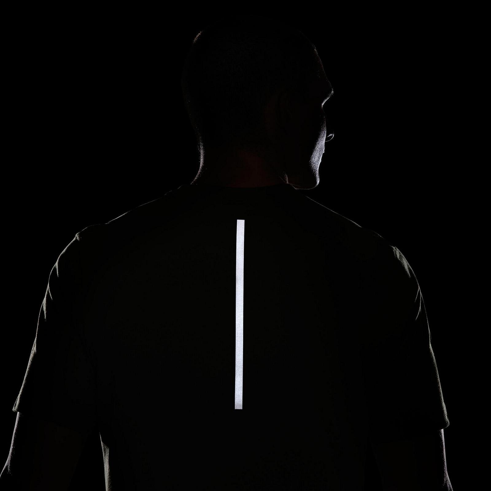 Футболка Nike DriFIT Running Division M, фото №4