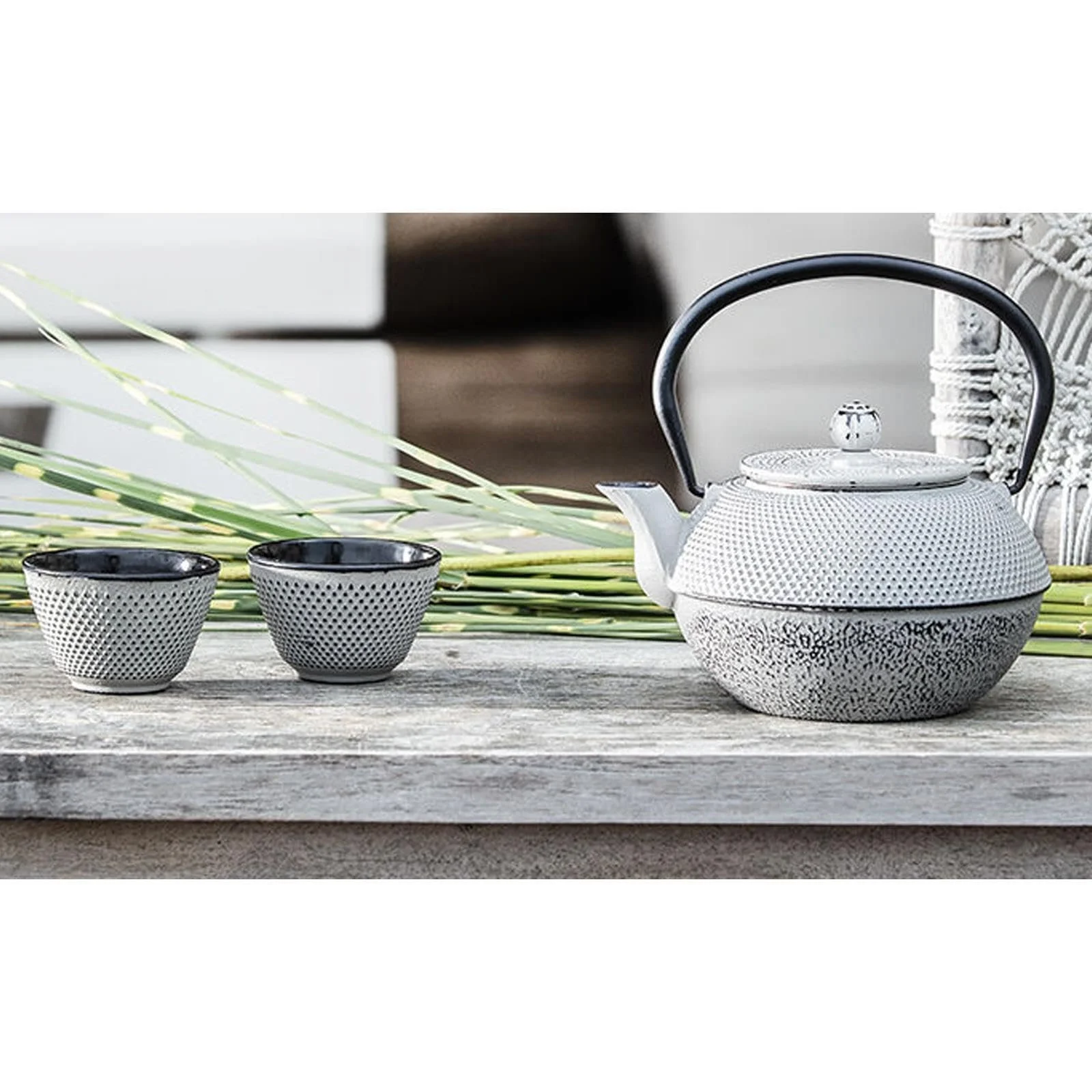 Чайник Asia Чавунний Набір 1.1 літра Сірий з фільтром з нержавіючої сталі для розсипного чаю та підігрівач, фото №9 Чайник Asia Чавунний Набір 1.1 літра Сірий з фільтром з нержавіючої сталі для розсипного чаю та підігрівач, фото №9