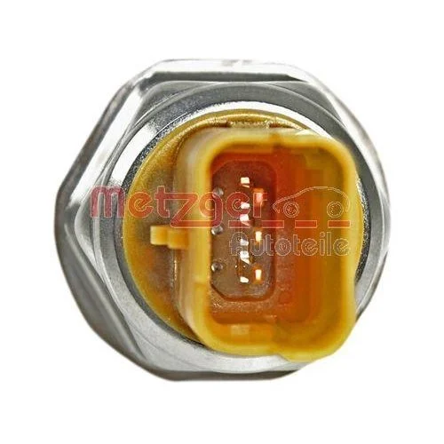 Датчик тиску палива METZGER 0906318 для CITROËN / PEUGEOT, фото №2 Датчик тиску палива METZGER 0906318 для CITROËN / PEUGEOT, фото №2