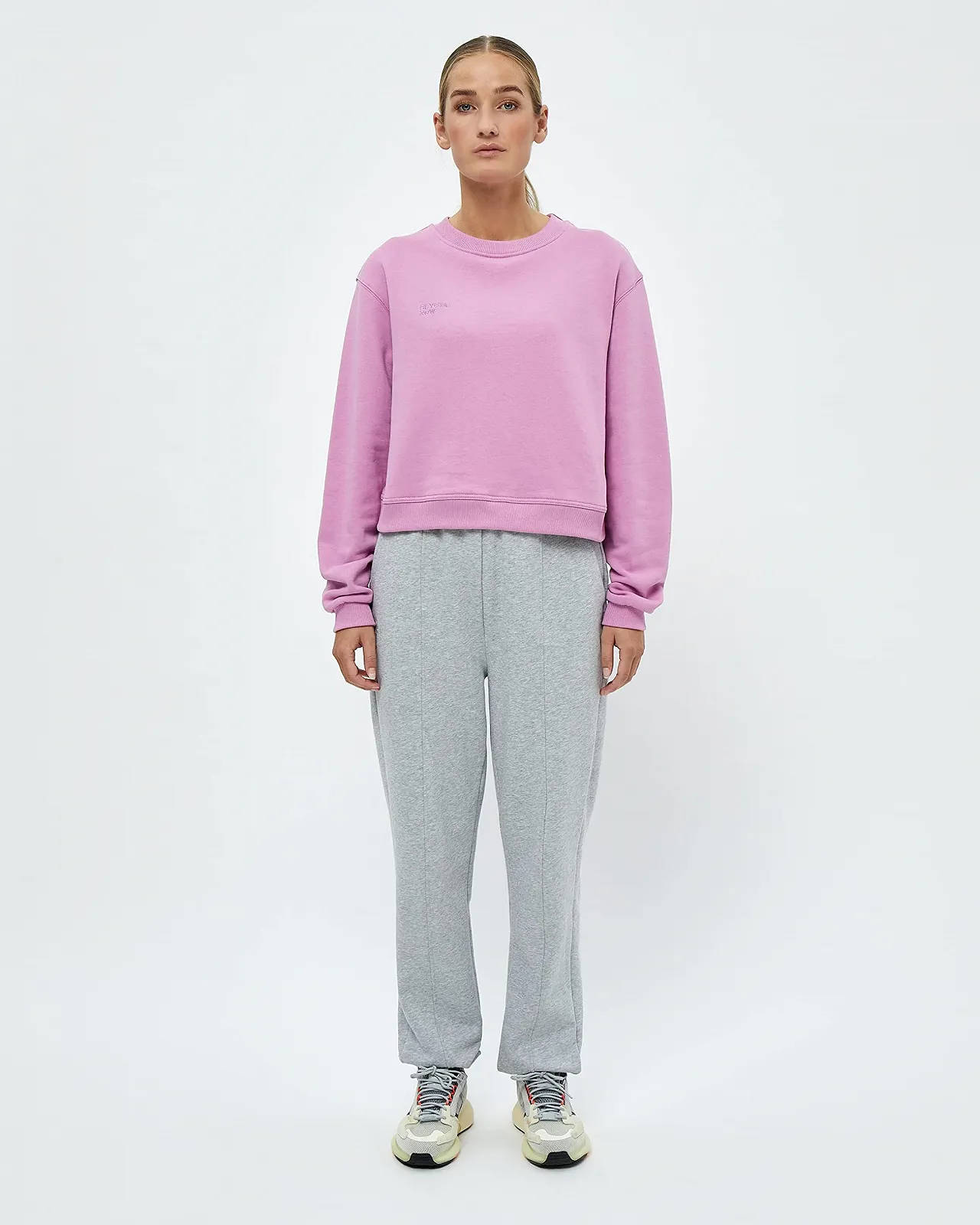 Жіноча укорочена толстовка Beyond Now Frankie GOTS, фото №6