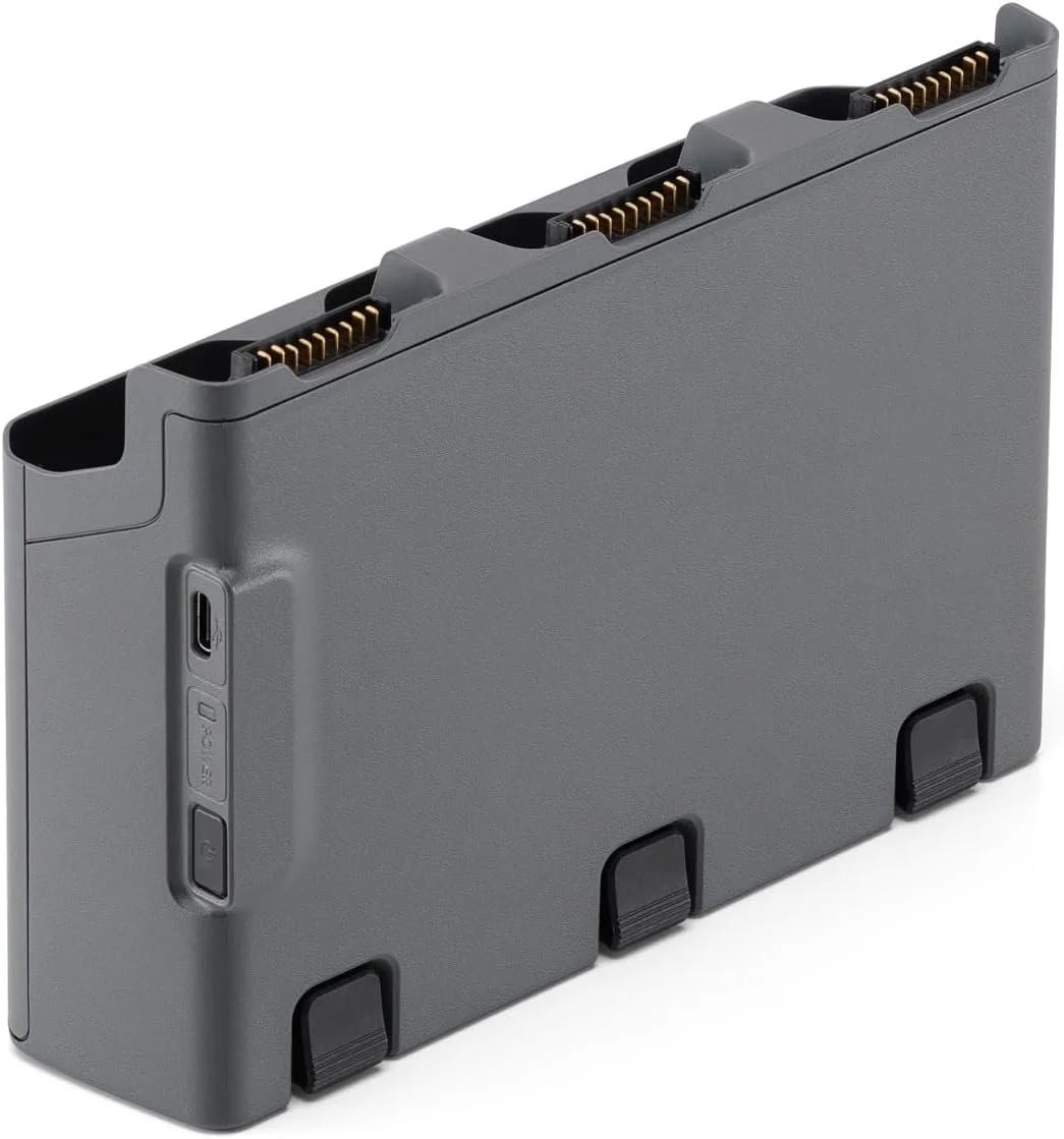 Зарядная станция для DJI Air 3, Air 3S / 82 W / 3 аккумулятора / Функция павербанка / Темно-серый, фото №3 Зарядная станция для DJI Air 3, Air 3S / 82 W / 3 аккумулятора / Функция павербанка / Темно-серый, фото №3