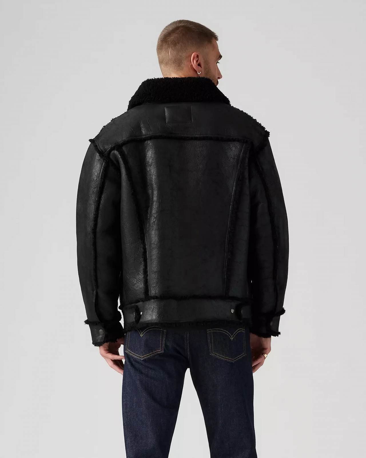 Чоловіча шкіряна куртка Levis - Shearling Trucker Goliath Sherpa - XL, фото №3