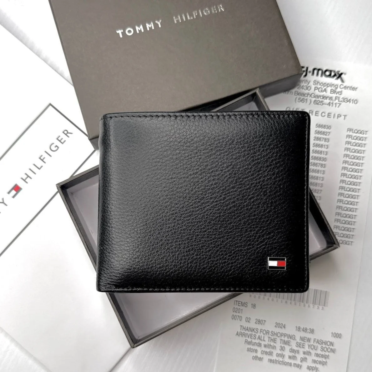 Чоловічий гаманець на магніті шкіряний брендовий Tommy Hilfiger у подарунковій упаковці, фото №1