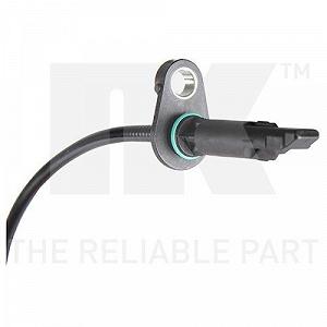 Датчик частоти обертання колеса NK 2933112 для MERCEDES-BENZ, передній міст лівий synthetic.ua - Фото 1