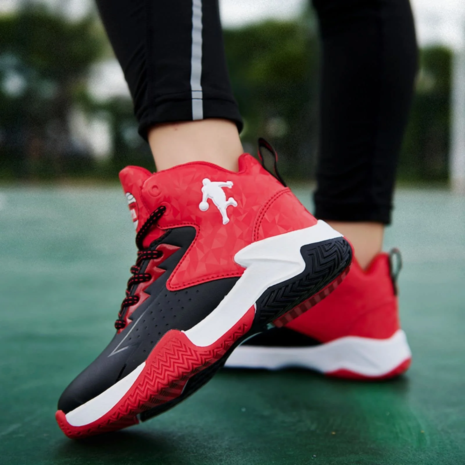 Модні дитячі міцні та неслизькі спортивні баскетбольні кросівки, фото №6