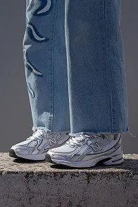 Кроссовки New Balance 740 White Silver 41 - Фото 1