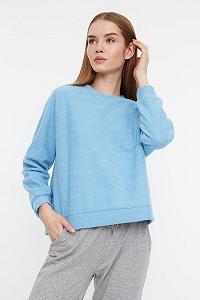 Женский свитшот TRENDYOL с круглым вырезом, однотонный synthetic.ua - Фото 1