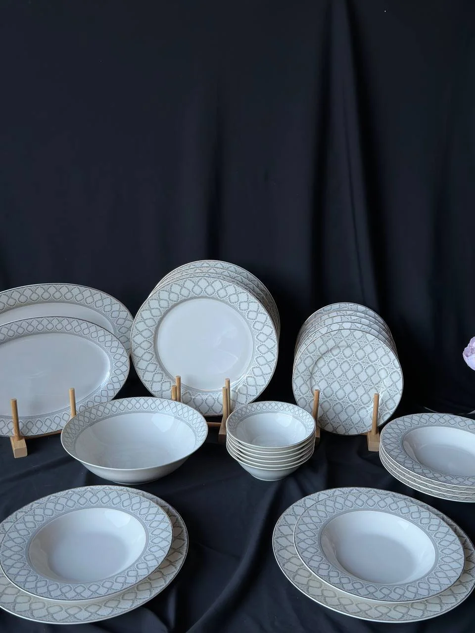 Сервіз на 6 персон. 27 предметів., фото №1