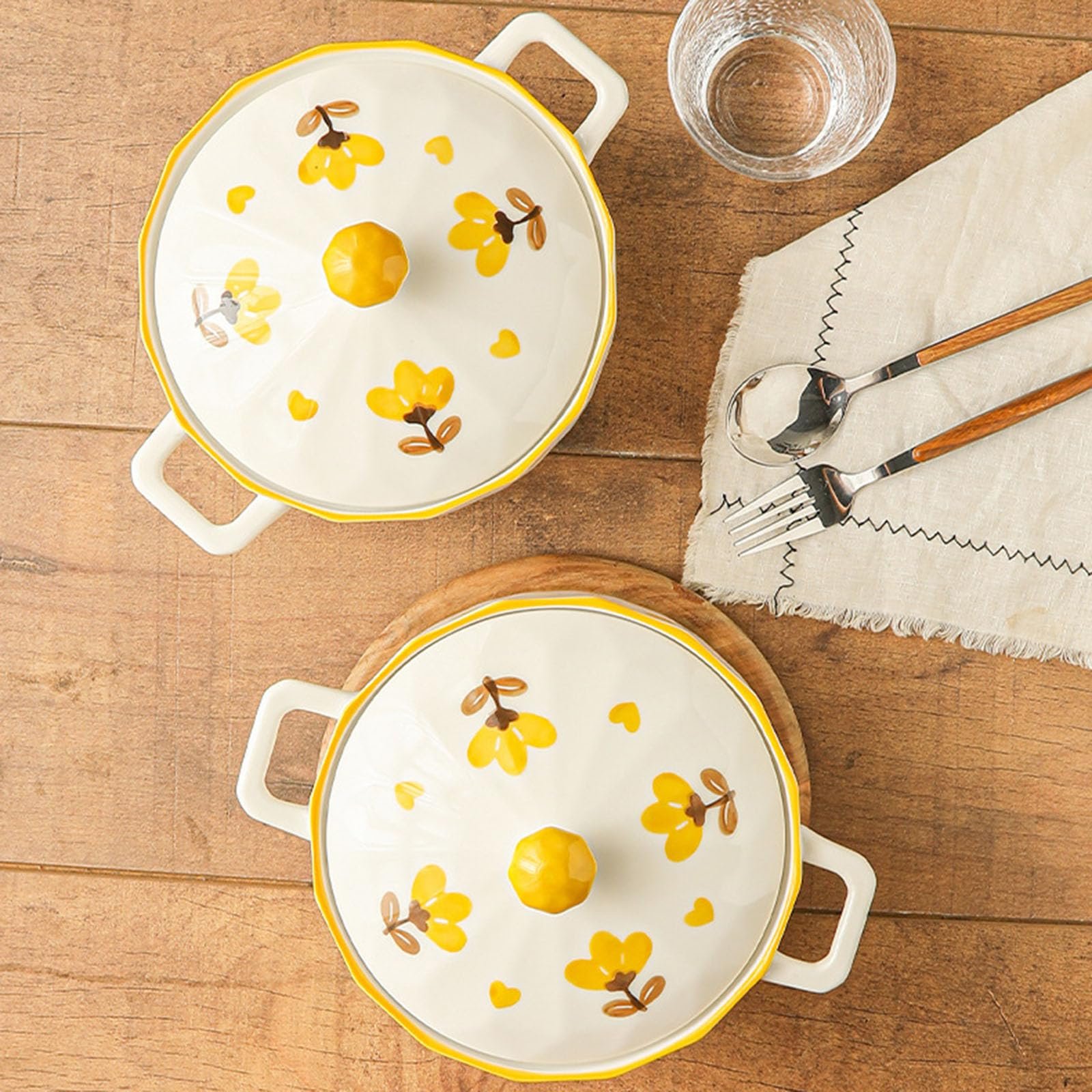 Форма для запекания керамическая круглая с крышкой и ручками Yellow Flower 1700 мл желтая, фото №6