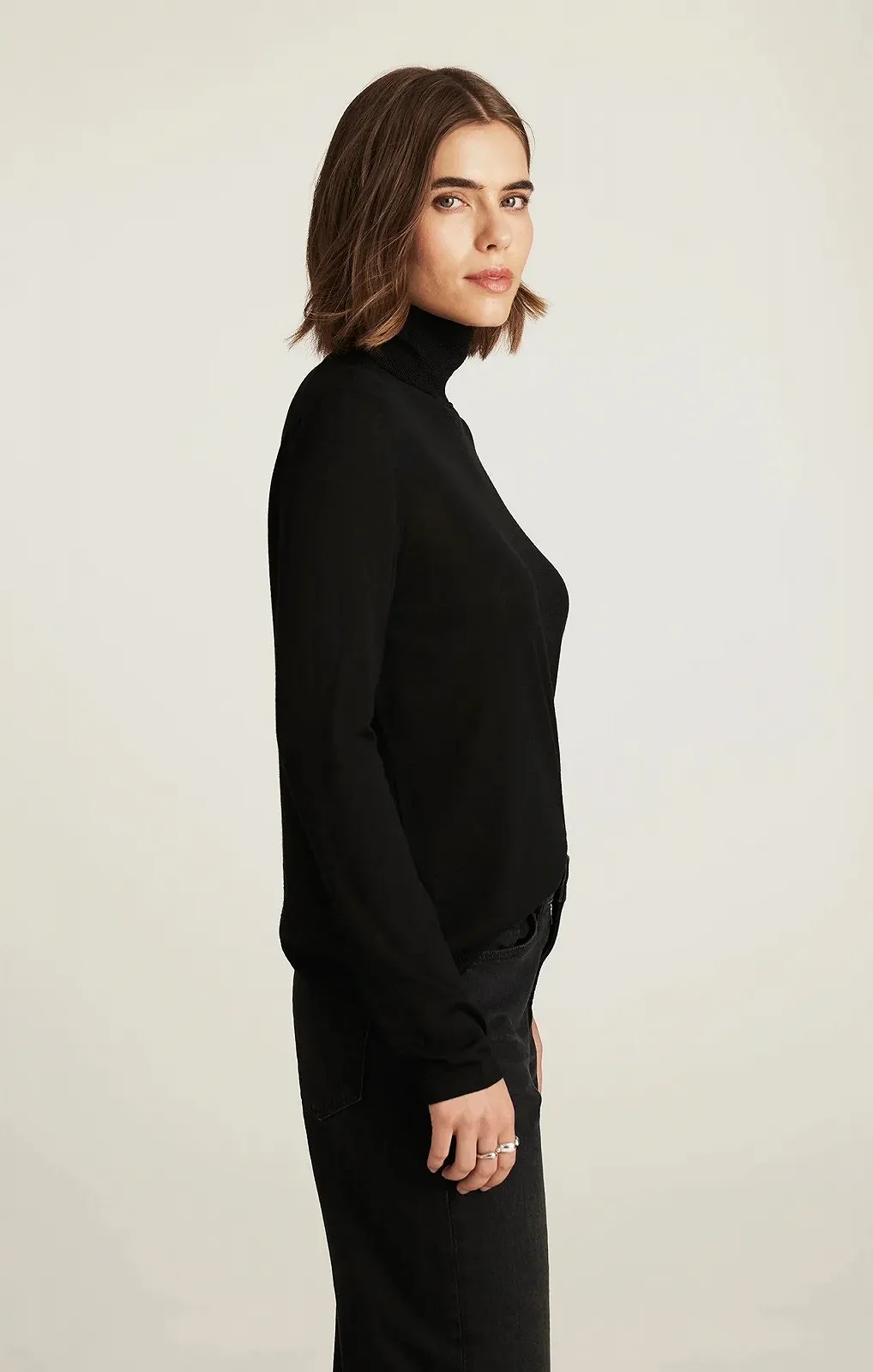 Женский свитер MAVI HIGH NECK SWEATER Black - XS, фото №2 Женский свитер MAVI HIGH NECK SWEATER Black - XS, фото №2
