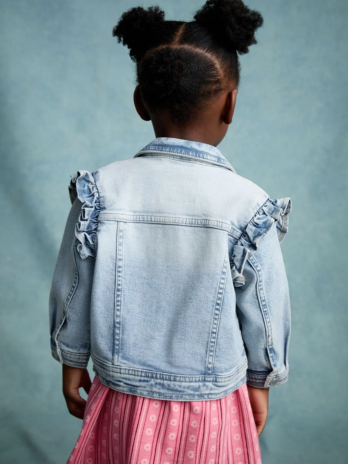 Джинсова куртка з рюшами Next для дівчаток, фото №6