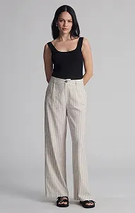 Купить Женские штаны MAVI Pants With Belt Black Sketch Flower Print - XL - Фото 1 Женские штаны MAVI Pants With Belt Black Sketch Flower Print - XL - Фото 1