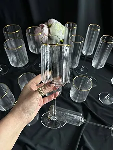 Бокали для вина 6 шт з золотою оконтовкою - Фото 1