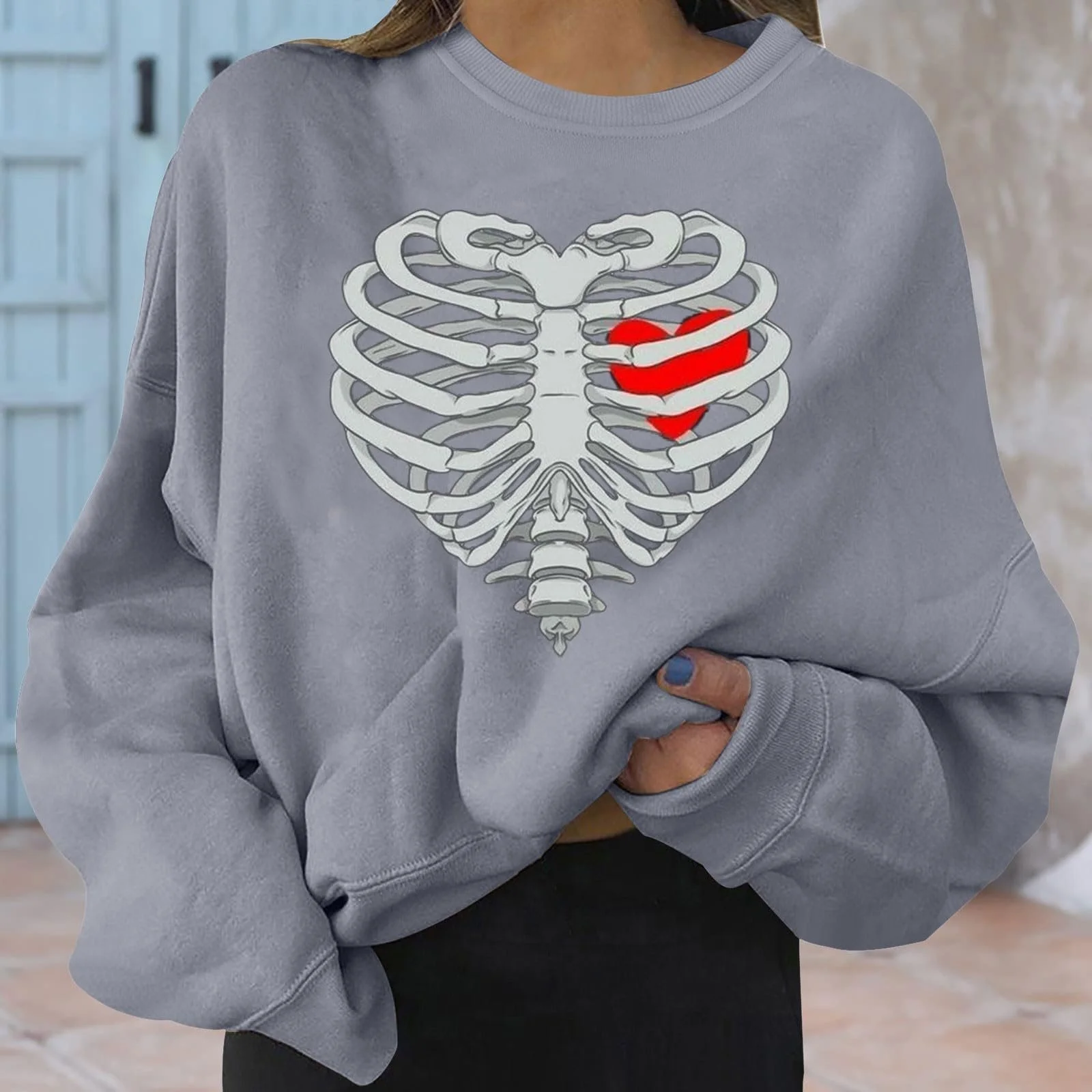 Жіночий Світшот PMUAFG Хелловін Принт Скелет Базовий, фото №4 Жіночий Світшот PMUAFG Хелловін Принт Скелет Базовий, фото №4