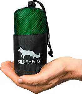 Летний спальный мешок-вкладыш Silkrafox Compact XL Микрофибра Зеленый цена на synthetic.ua - Фото 1 Летний спальный мешок-вкладыш Silkrafox Compact XL Микрофибра Зеленый synthetic.ua - Фото 1