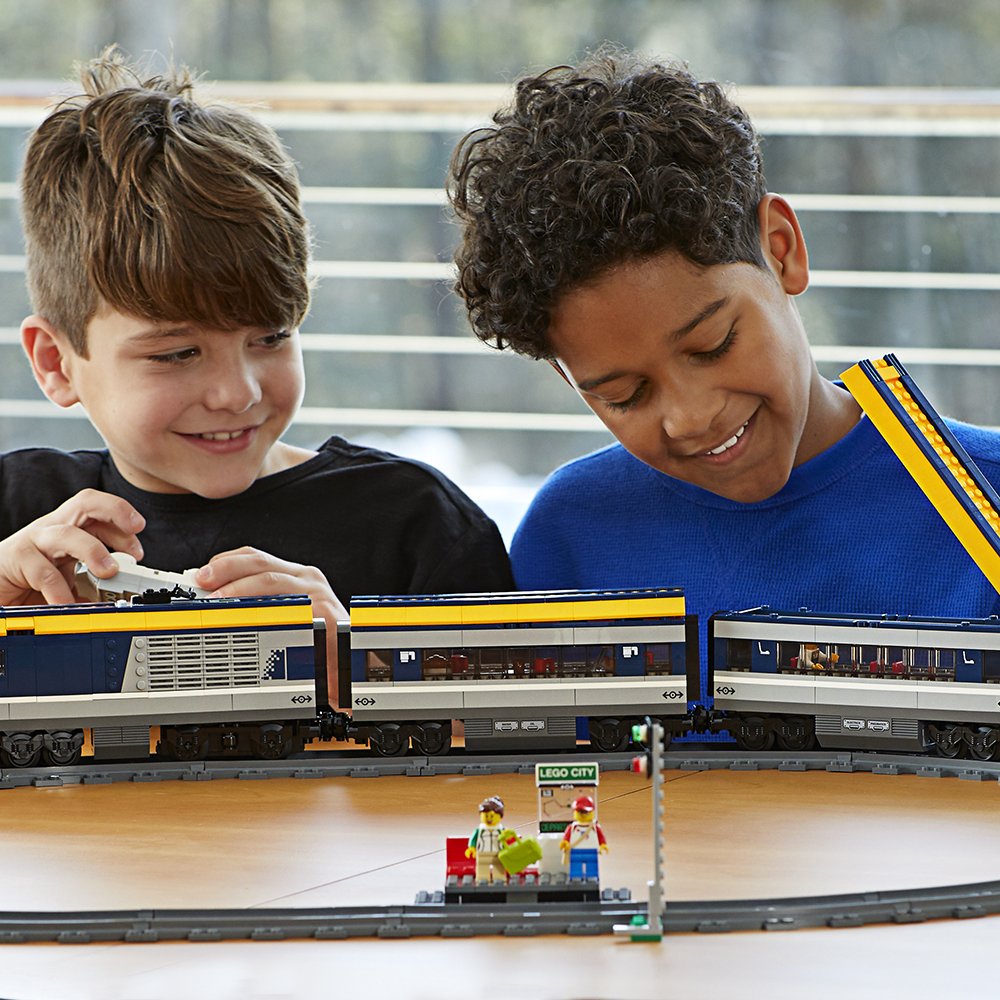 Конструктор LEGO City 60197 Поезд (677 элементов), фото №3
