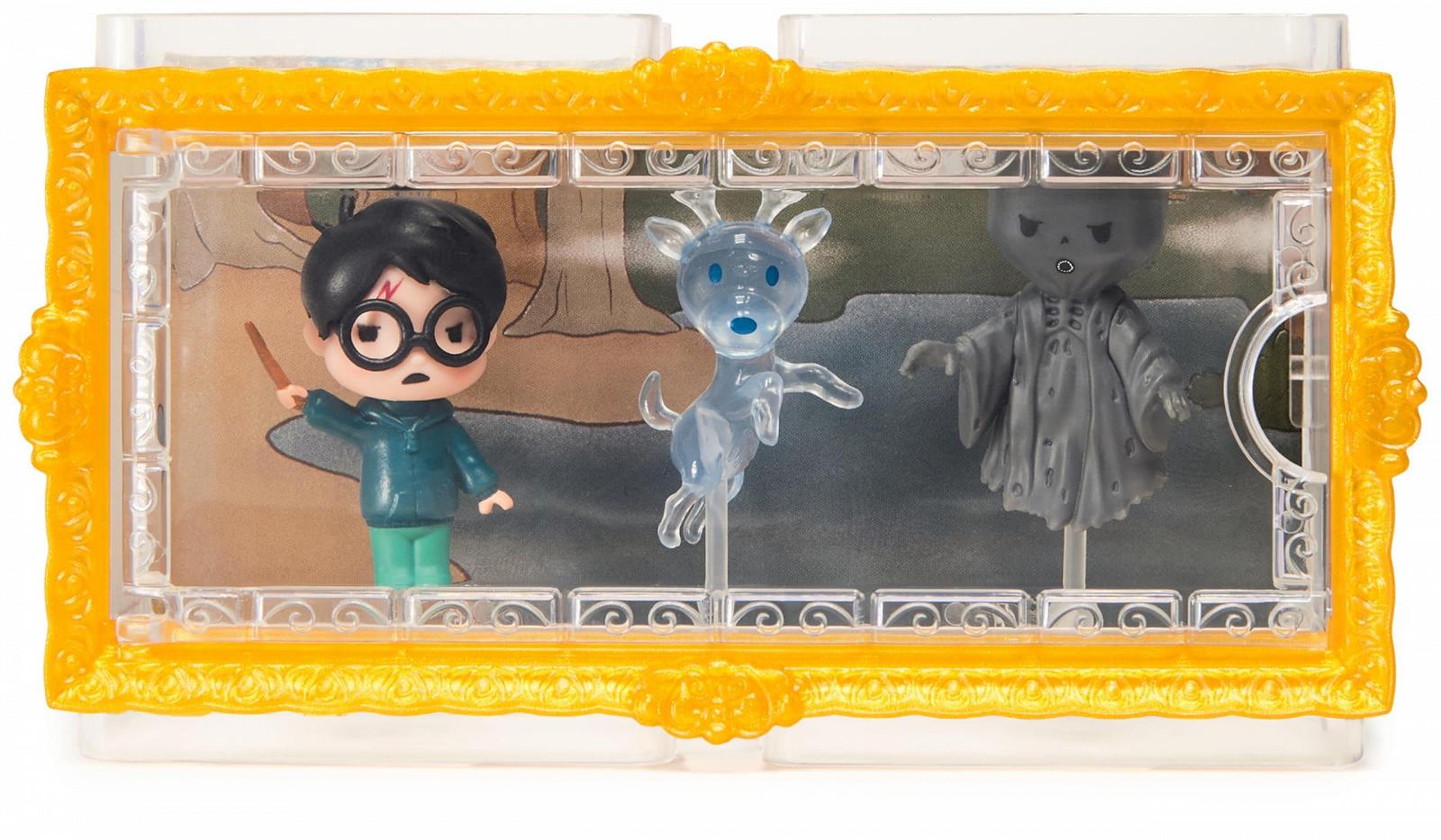Фігурки Collectible Multipack Wizarding World Harry Potter Micro Magical Moments Patronus з Гаррі Поттером, Патронусом-оленем, Дементором та вітриною, фото №8