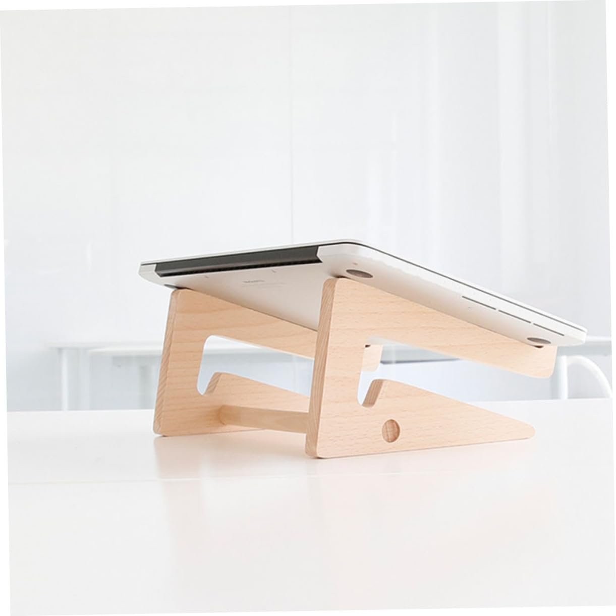 Подставка для ноутбука деревянная Tofficu Компактная и легкая Эргономичная подставка для ноутбуков и планшетов Улучшает угол обзора Стабильная Цвет дерева, фото №7