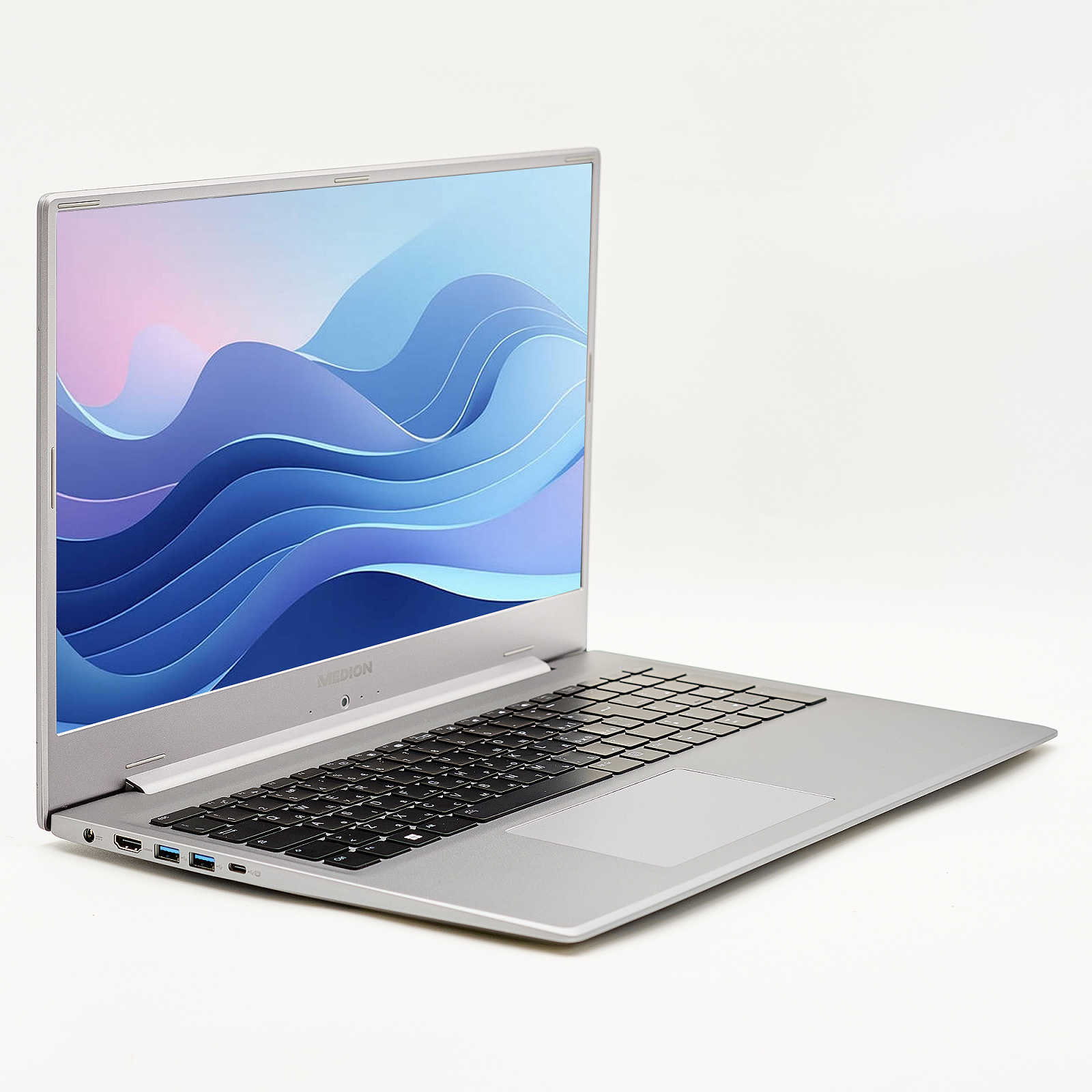 Игровой ноутбук 17.3" Medion Akoya P17609 Intel Core i5-1135G7 ОЗУ 32 ГБ SSD 1 ТБ Nvidia GeForce Win10, фото №3