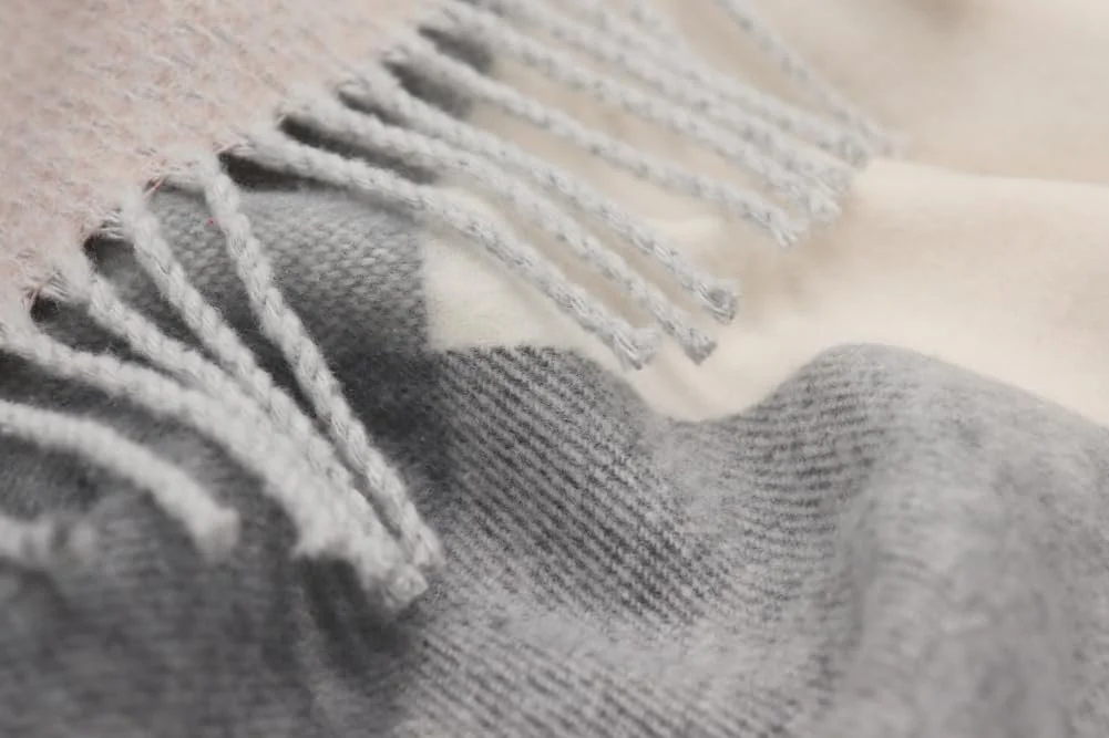 Плед Biederlack Desire Серый Размер 130 x 170 см, фото №4