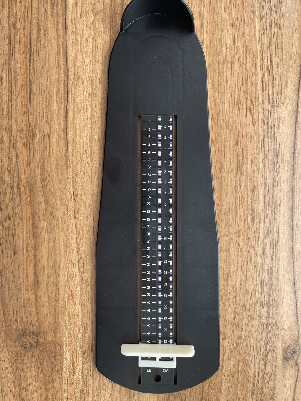 Линейка-стелька для измерения ступней Leluno Измеритель стопомер размера обуви ребенка и взрослых до 31 см Черный, фото №2