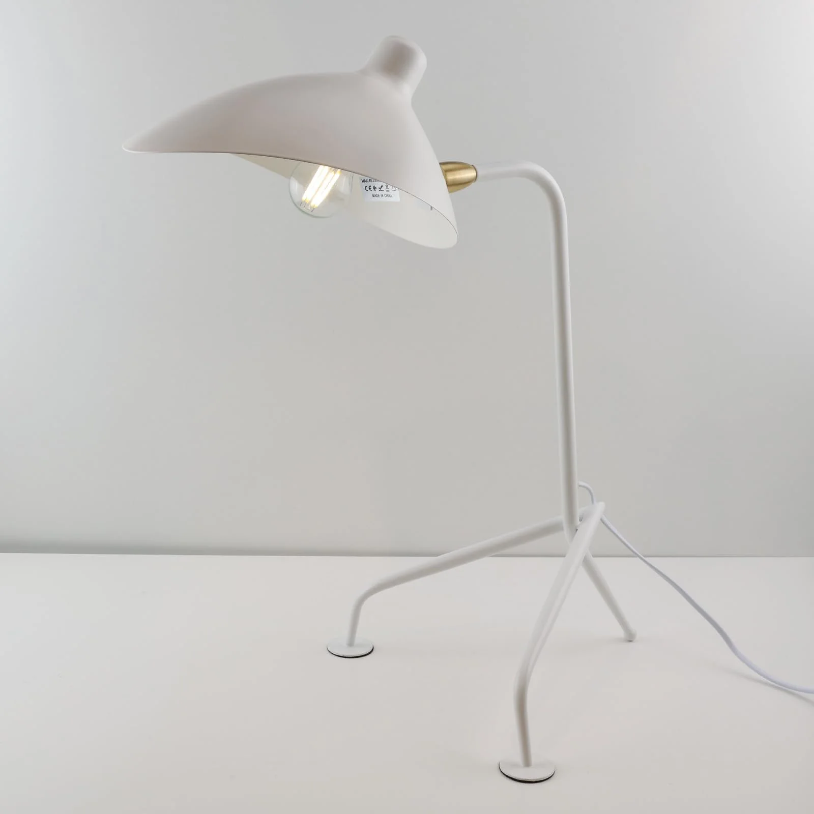 Настільна лампа Alpinaluz Nordica тринога з поворотним плафоном біла E27, фото №9