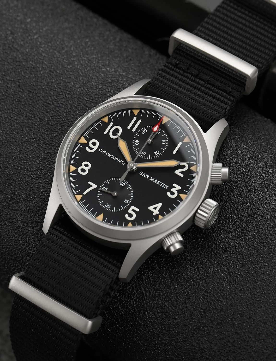 Хронограф San Martin Military SN0120, 37 мм, сапфировое стекло, черный, фото №4 Хронограф San Martin Military SN0120, 37 мм, сапфировое стекло, черный, фото №4
