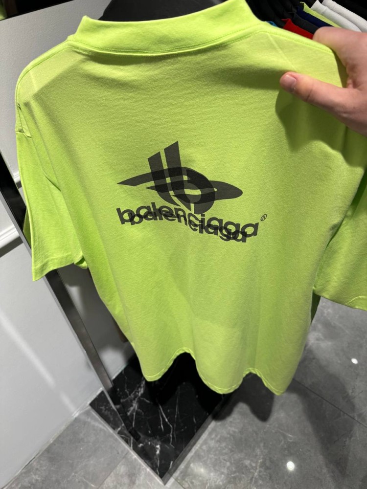 Футболка зеленая Balenciaga layered sports neon f642, фото №5 Футболка зеленая Balenciaga layered sports neon f642, фото №5