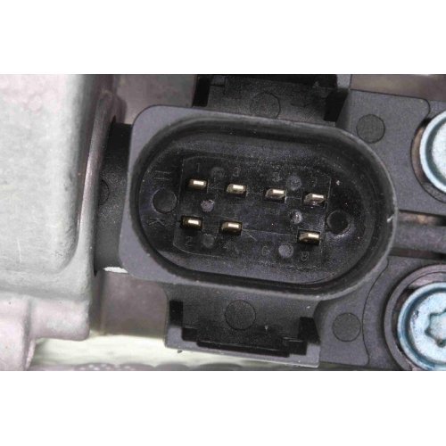 Дросельна заслінка VEMO V10-81-0020 AUDI SEAT VW, фото №2 Дросельна заслінка VEMO V10-81-0020 AUDI SEAT VW, фото №2