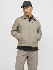 Куртка-бомбер JACK & JONES Чоловіча ціна на synthetic.ua - Фото 1 Куртка-бомбер JACK & JONES Чоловіча synthetic.ua - Фото 1