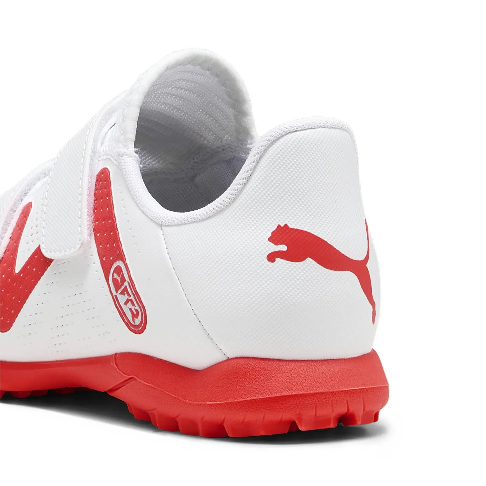 Детские спортивные ботинки PUMA Future Play Tt V Jr, фото №4