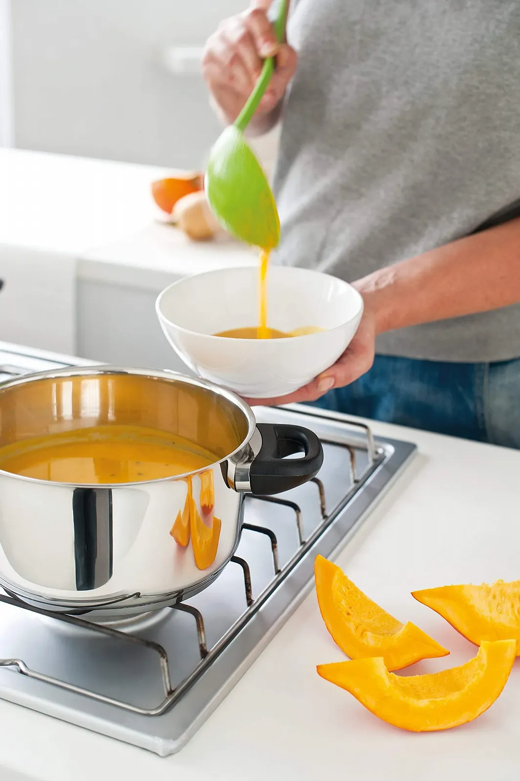 Кастрюля Beka Polo из нержавеющей стали 16 см с крышкой, фото №5 Кастрюля Beka Polo из нержавеющей стали 16 см с крышкой, фото №5