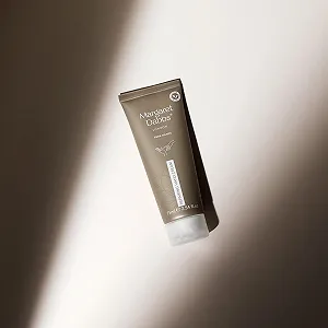 Крем для рук Margaret Dabbs Pure Repairing для глибокого та тривалого зволоження дуже сухої шкіри, аромат троянди та лимона 75 мл synthetic.ua - Фото 1