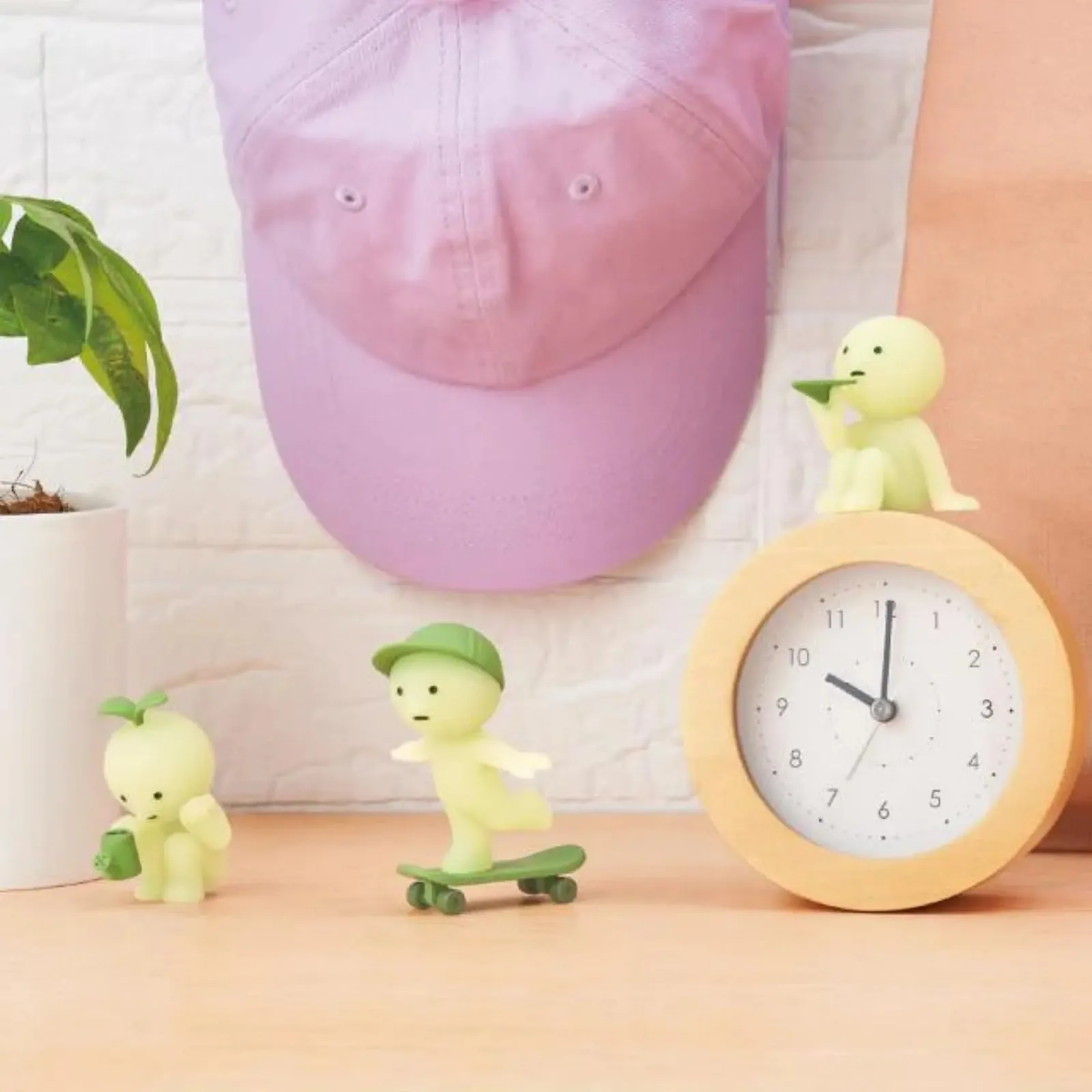 Фигурка Smiski Sunday Glow in the Dark, фото №4