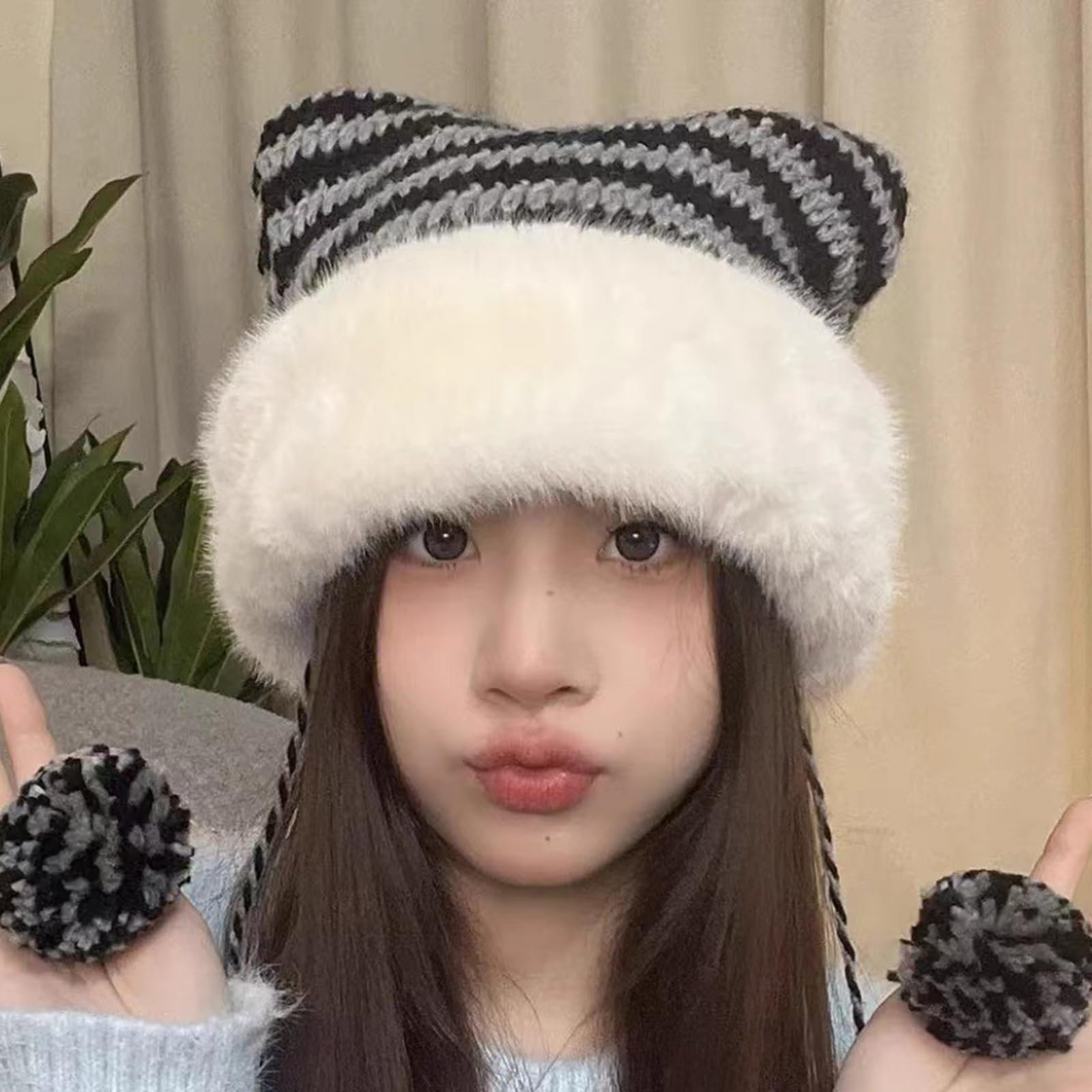 Вязаная теплая полосатая шапка с кошачьими ушками Ldabrye, фото №4 Вязаная теплая полосатая шапка с кошачьими ушками Ldabrye, фото №4