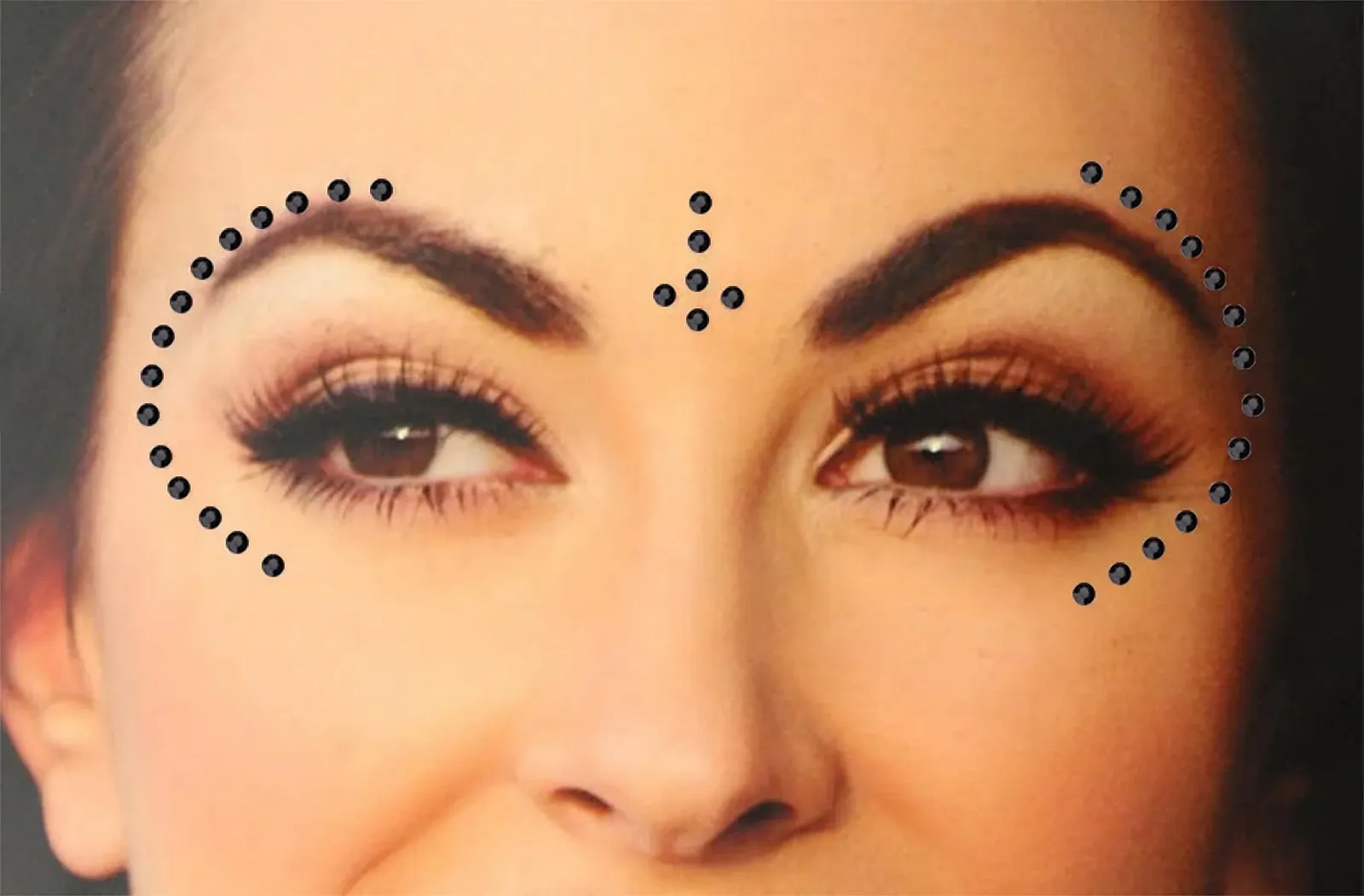 Наклейки Стразы для Лица 2102 шт. Самоклеящиеся Драгоценности для Волос Стразы для Лица Блестящие Драгоценности для Лица Волос Ногтей Макияжа Одежды Обуви Сумок DIY, фото №3