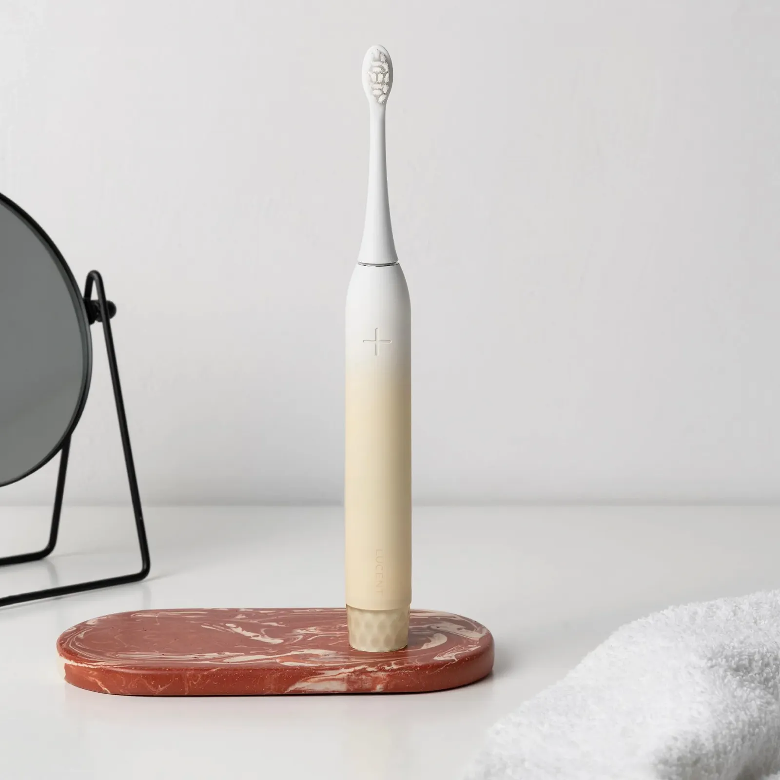 Электрическая звуковая зубная щетка Be Lucent Prism Sonic автоматическое включение/выключение, таймер, 3 режима, датчик давления, 60 дней автономной работы Кремовая ваниль, фото №9