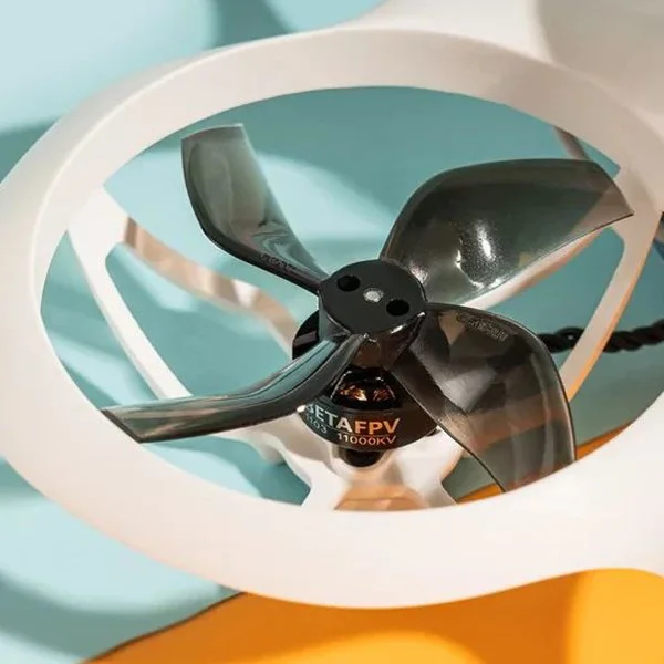 Квадрокоптер BETAFPV Cetus X FPV Kit с очками FPV, 4 аккумуляторами, пультом и кейсом, до 80 м, до 5 мин, фото №10 Квадрокоптер BETAFPV Cetus X FPV Kit с очками FPV, 4 аккумуляторами, пультом и кейсом, до 80 м, до 5 мин, фото №10